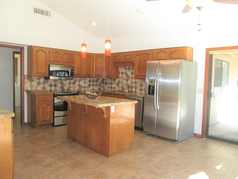 225 Kaibab Way — Photo 6
