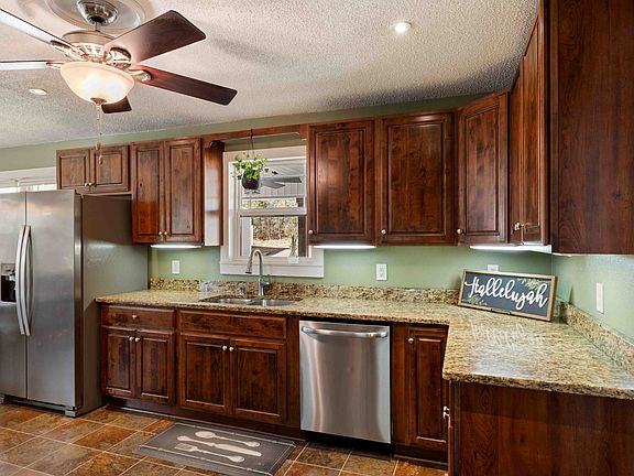 5th image of 319 Moulder Rd