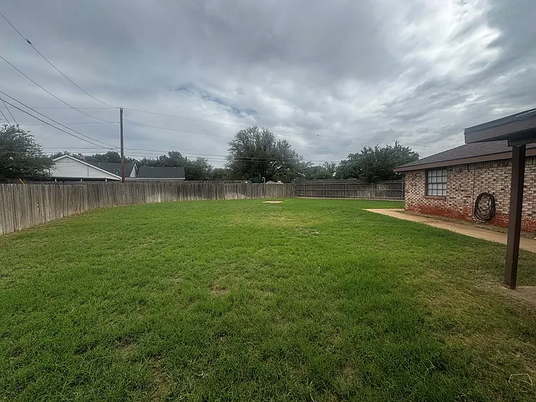 2606 Keswick Cv — Photo 17