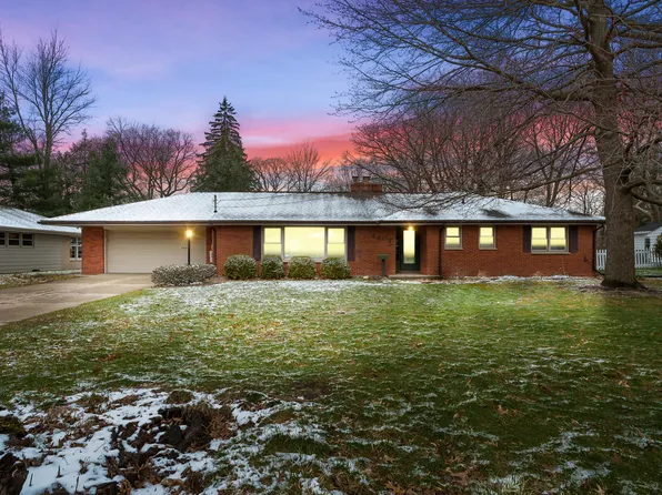 2502 Broadway Ave, Kalamazoo, MI 49008