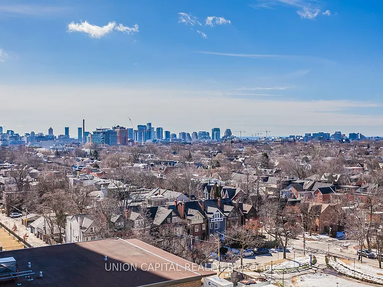 720 Spadina Ave #904 — Photo 14