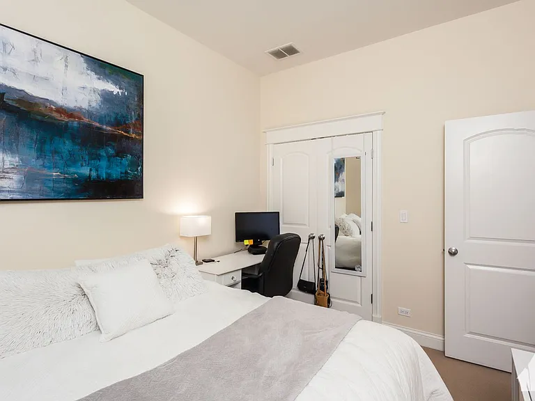 2732 N Lincoln Ave #1 — Photo 12