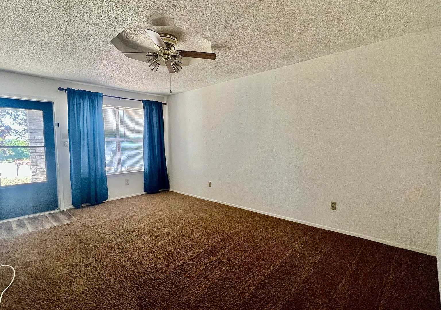 New Rental 3/2/2 Brick Home — Photo 3