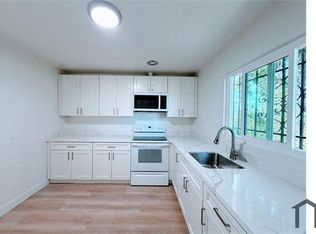 9301 Bancroft Ave APT C, Oakland, CA 94603