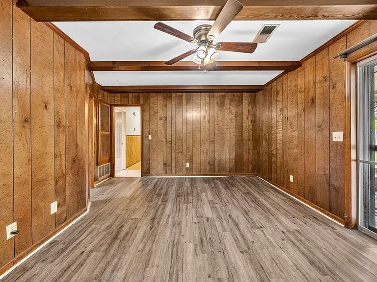 1315 Pagoda Dr — Photo 5