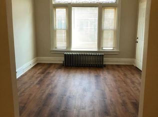 1508 W Henderson St #1, Chicago, IL 60657