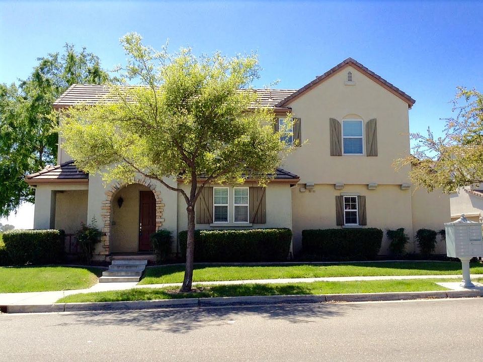 2nd image of 3001 Ottumwa Dr