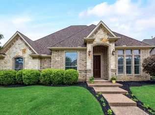 8320 Forest Glenn Dr, North Richland Hills, TX 76182