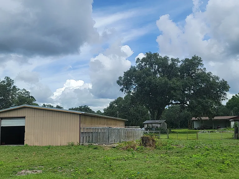 4250 NE 175 Street Rd — Photo 11
