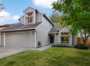 17556 SW Corona Ln, Beaverton, OR 97003