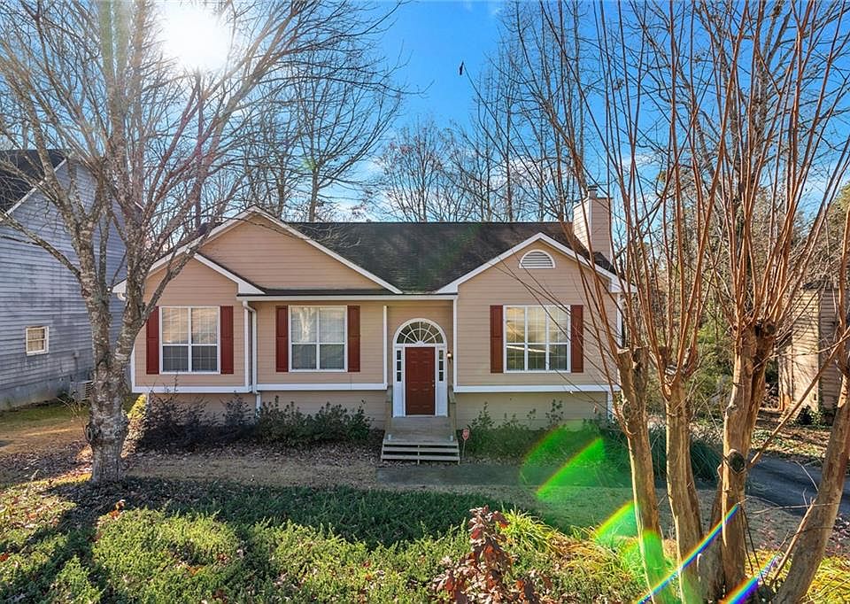 1st image of 2801 Herron Cir