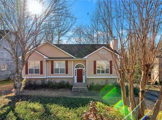 2801 Herron Cir, Snellville, GA