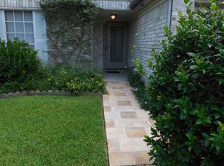 17407 Chamberlain Dr, Houston, TX 77095
