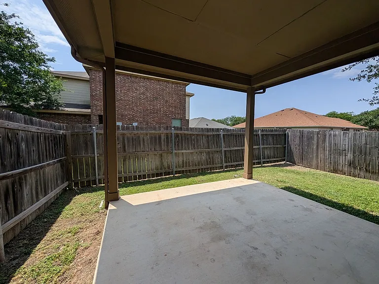 1028 Brown Rock Dr — Photo 36