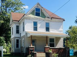 310 S Diamond St, Jacksonville, IL 62650