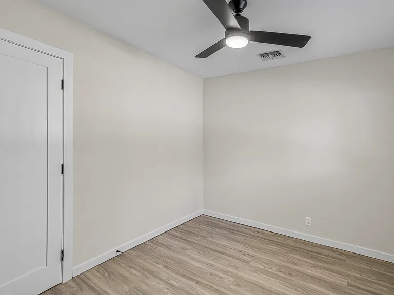 2206 N 26th St #2 — Photo 9