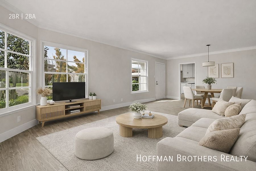 1st image of 5326 Radford Ave #1