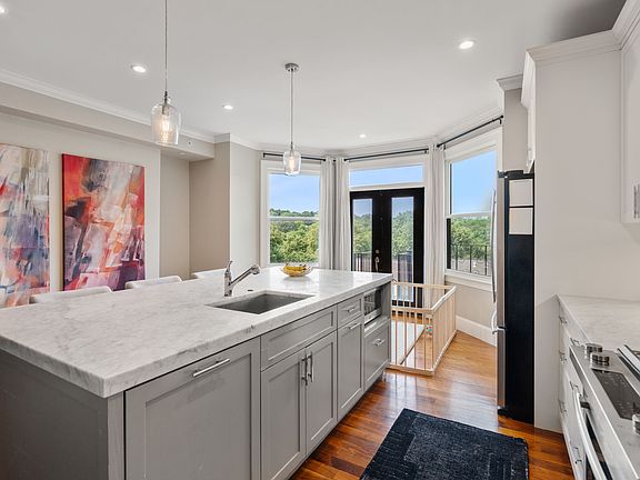 2nd image of 324 Tappan St #2