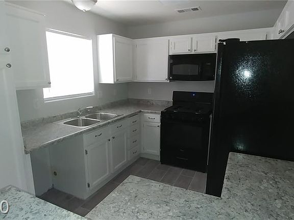 2nd image of 4117 Dongola Ct