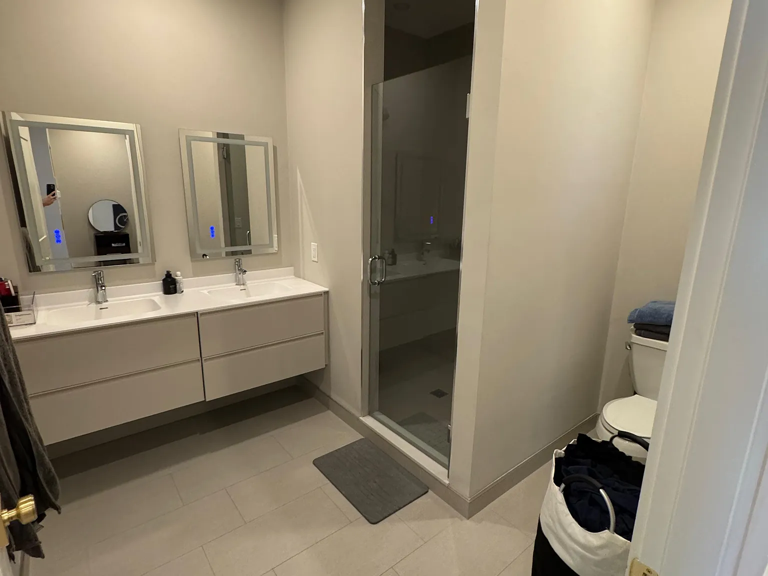 2 bed, 1.5 bath, 1500 sqft, $5,250 — Photo 1