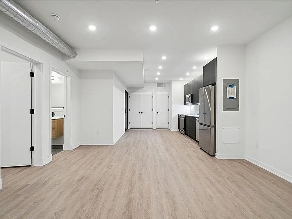 2nd image of 500 N 13th St APT 401