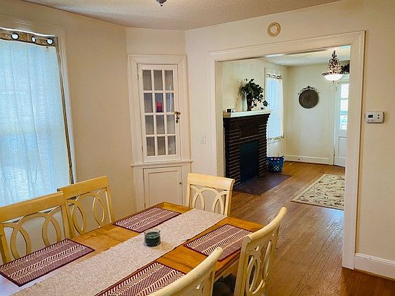 5th image of 1299-130 Oakgrove Ave