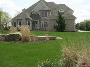 4390 Lakeview Glen Dr, Medina, OH 44256