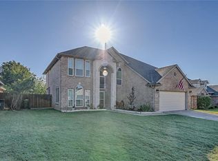 2118 Lexington Dr, Mansfield, TX 76063
