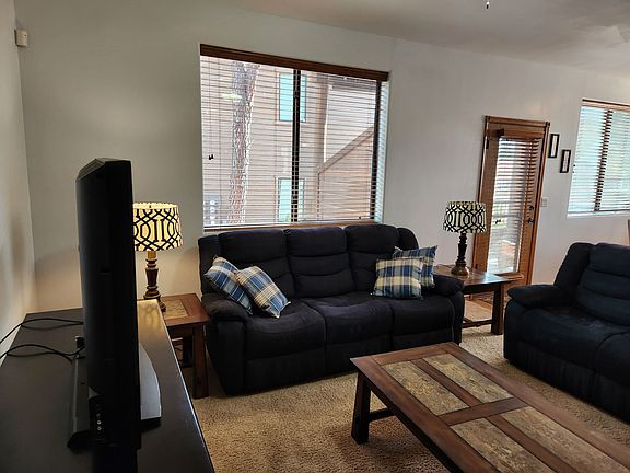 5th image of 200 E Malibu Dr Unit B4