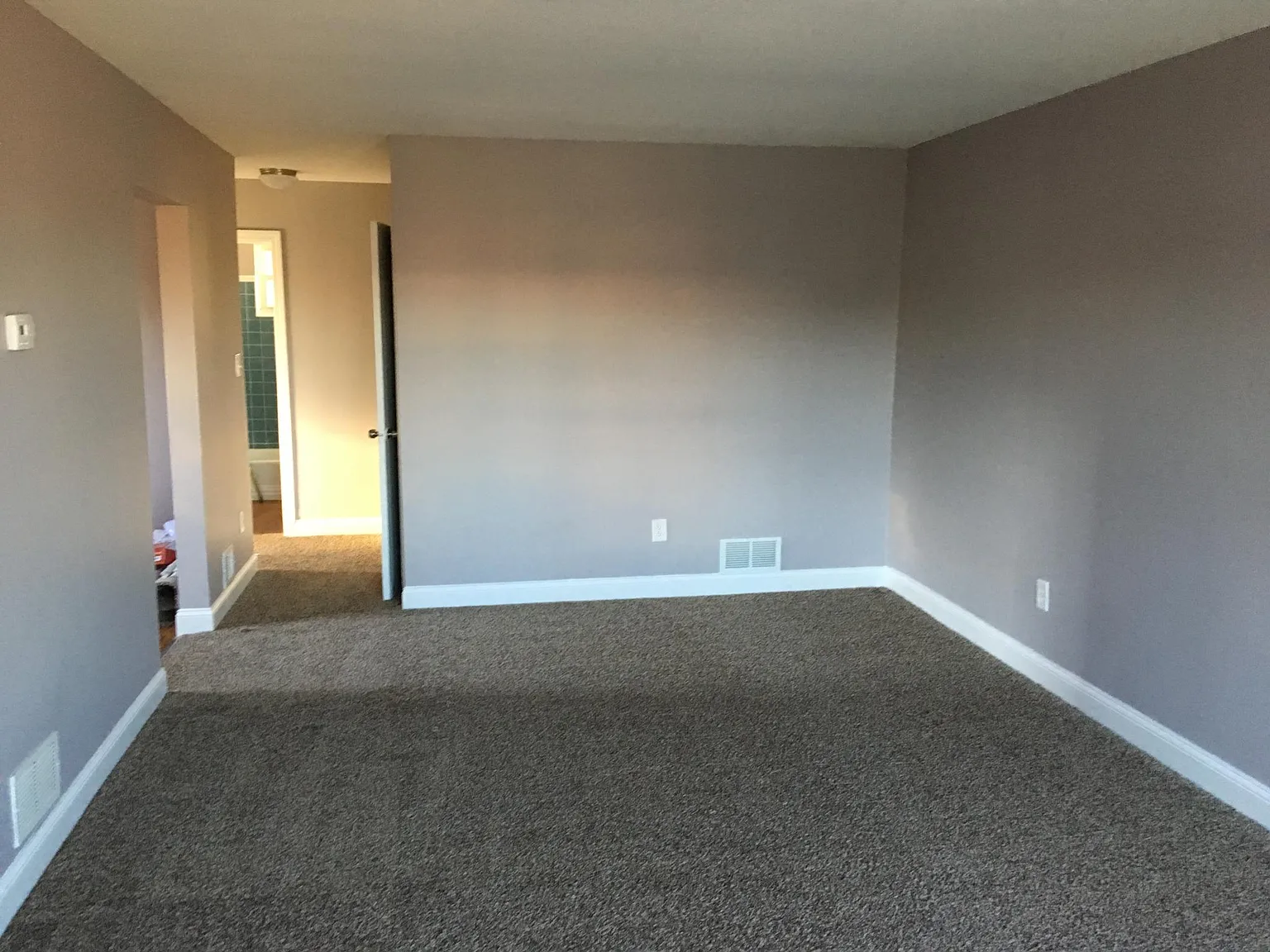 2 bed, 800 sqft, $1,350 — Photo 4