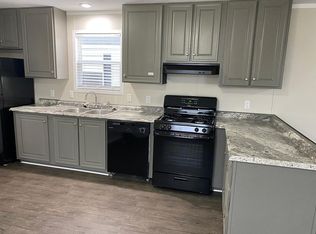 59127 Faye St #312, New Haven, MI 48048