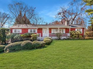 10 Baron De Hirsch Rd, Cortlandt Manor, NY 10517