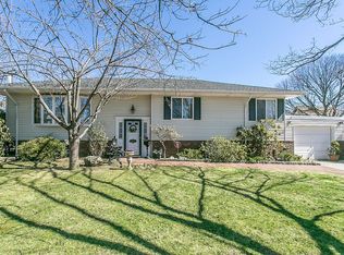 2507 Washington Ave, Oceanside, NY 11572