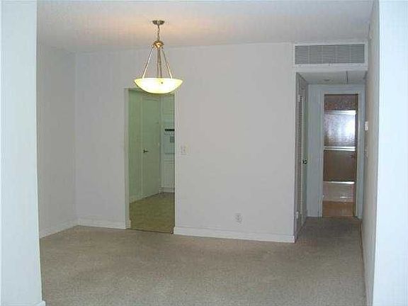 4th image of 3901 S Ocean Dr APT 14D