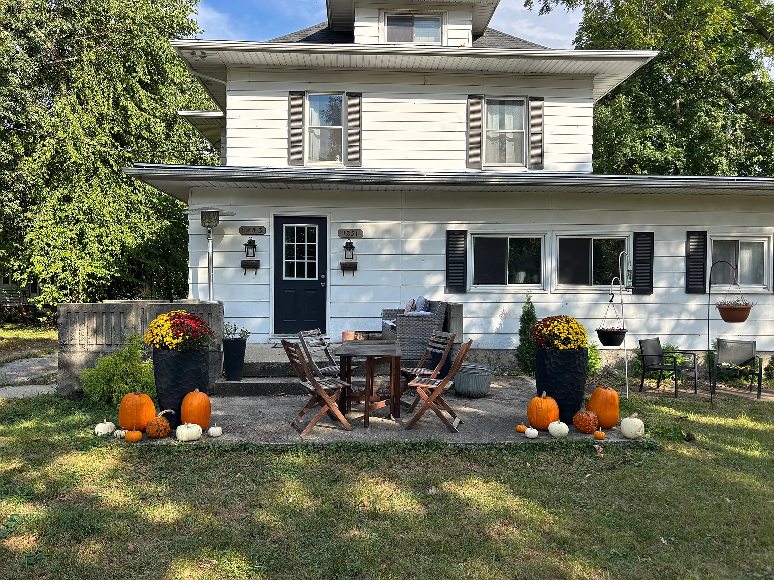4 bed, 1380 sqft, $1,650 — Photo 1