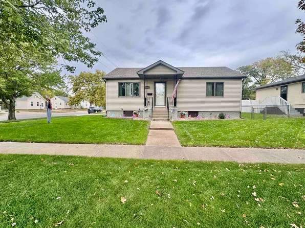 2520 8th St, Columbus, NE 68601