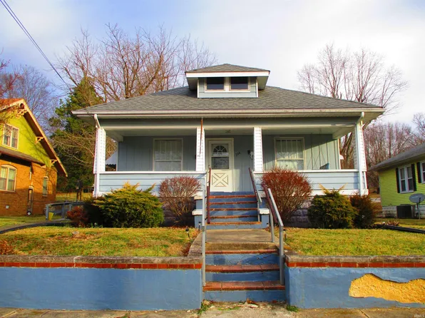 244 E Thornton St, Paoli, IN 47454