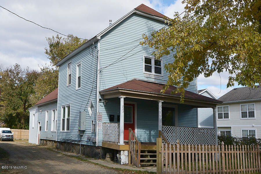 1st image of 223 E North St