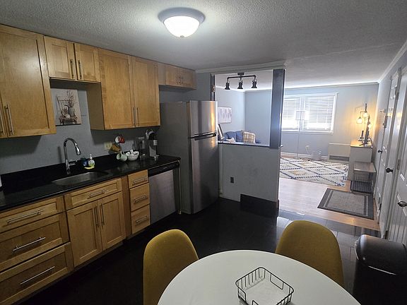 2nd image of 119 Main St #B5