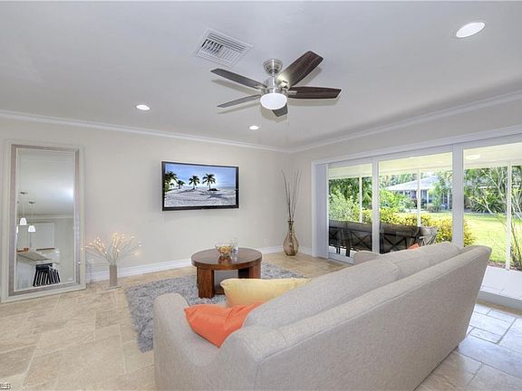 3rd image of 42 Glades Blvd #1442