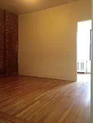 Rented by Meredith L Weise LREB