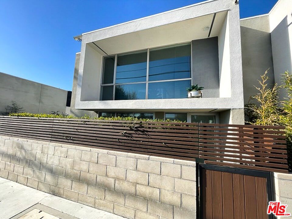 1st image of 4286 Perlita Ave