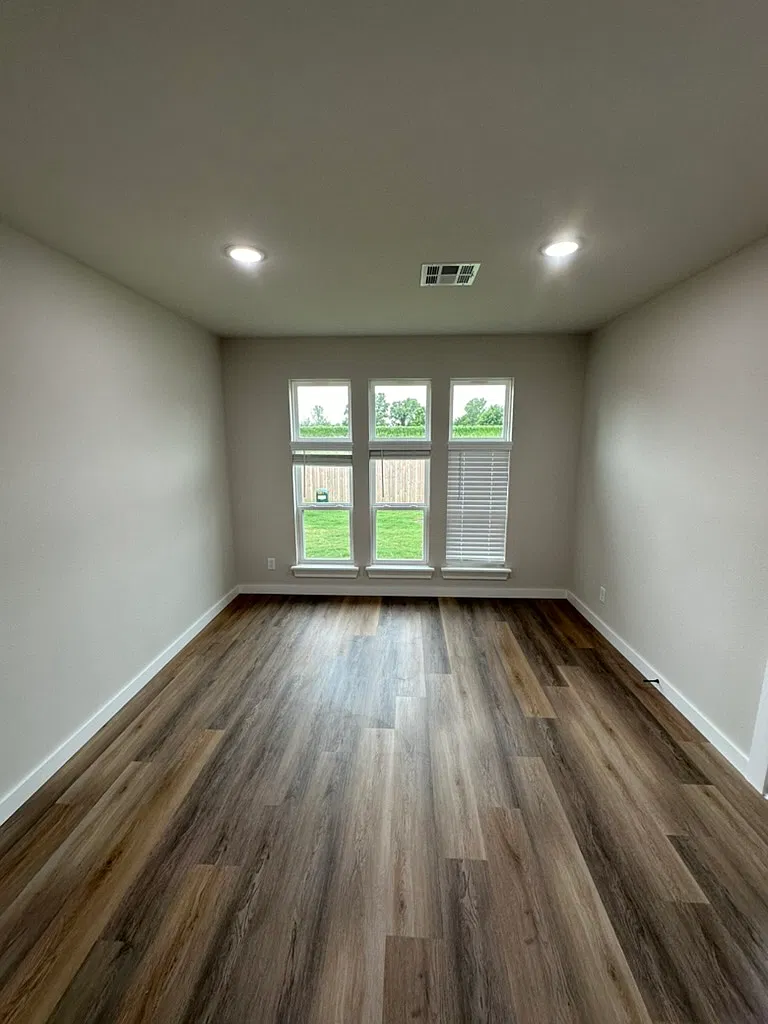 7224 E 135th St S - Newer in River Crest, Bixby - Gated w/ Comm. Pool! — Photo 4