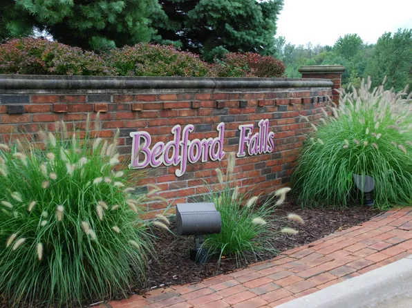 255 Liberty St NW, Sparta, MI 49345