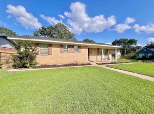 5600 N Locust St, N Little Rock, AR 72116