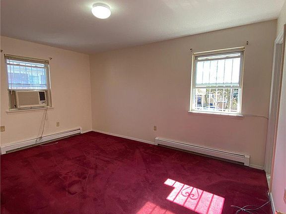 5th image of 7535 162nd St Floor 2