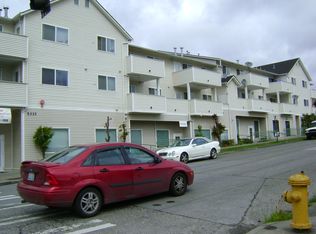 5333 15th Ave S APT 2A, Seattle, WA 98108