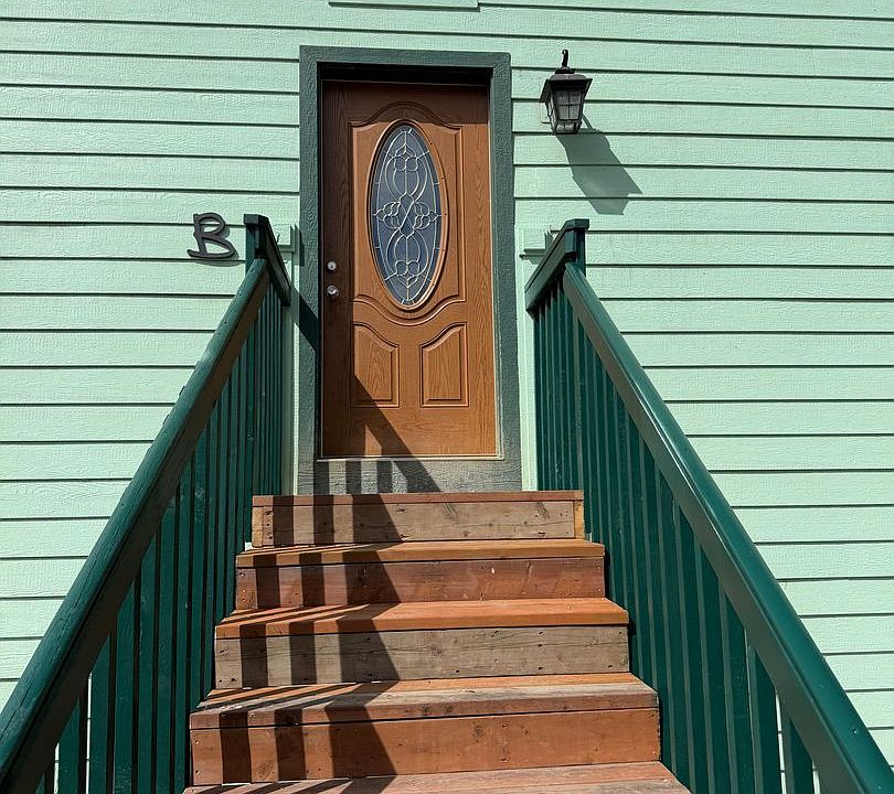 1st image of 3251 E Gislason Dr