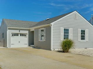 384 Bayview Ave, Bayville, NJ 08721