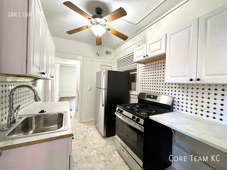 1st image of 3803 Main St APT 3